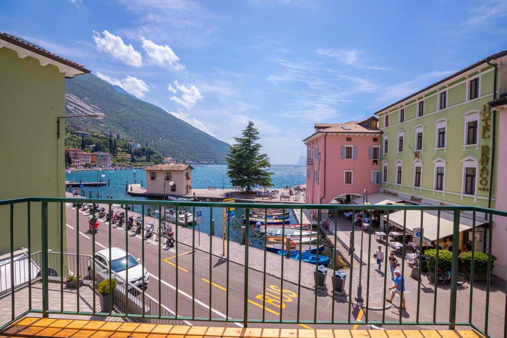 Dogana Best Lake View - Happy Rentals Torbole Sul Garda Esterno foto